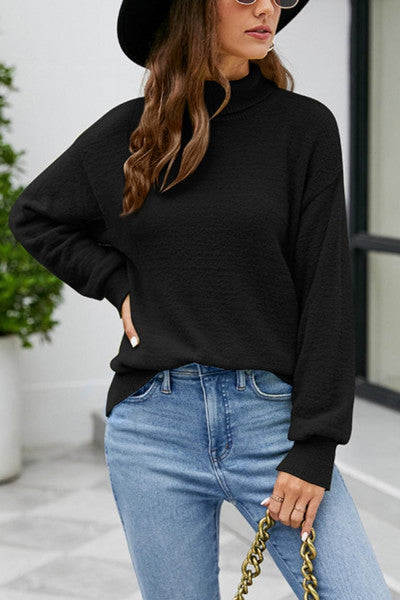 Chic Sophistication: Versatile Turtleneck Sweater with a Hint of Stretch