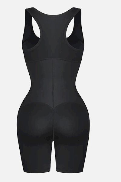 Load image into Gallery viewer, FIRM SUPPORT - FlexiSport Seamless Body Shaper for Dynamic Movement
