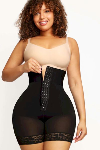 Load image into Gallery viewer, Lace Elegance: Booty-Lifting Latex Shapewear for Confident Curves
