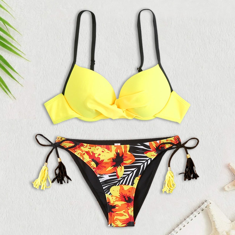 Beach Goddess: Dive into Style with our Sexy Push Up Bikinis Set