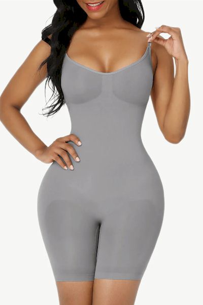 Load image into Gallery viewer, Sculpted Elegance: The Seamless Full Body Shaper for Flawless Confidence
