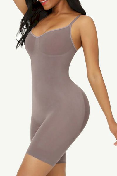 Load image into Gallery viewer, Sculpted Elegance: The Seamless Full Body Shaper for Flawless Confidence
