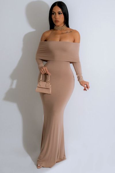 Load image into Gallery viewer, Effortless Chic: Slight Stretch Maxi with Modern Off-Shoulder Style
