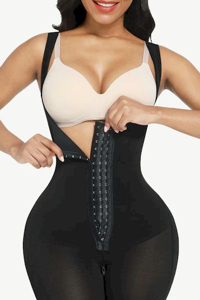 Post-Surgical Bodysuit for a Smooth and Confident Transition