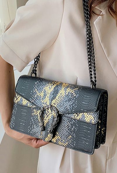 Lotus Embroidery Chic: Embrace Sophistication with our Crossbody Statement Piece!