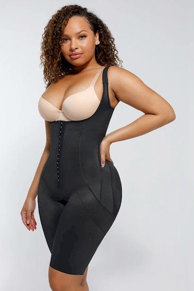 Tailored Support, Flawless Silhouette: Adjustable Body Shaper with Customizable Fit