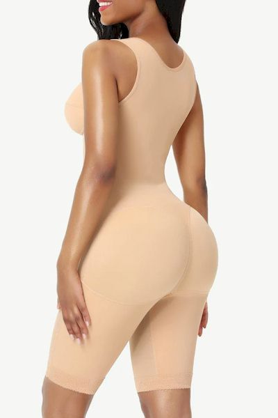 Hourglass Grace: Fajas Body Shaper with Lace Trim