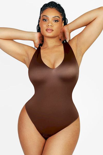 Sculpted Confidence: Deep V-Neck Butt Lifting Shapewear Thong