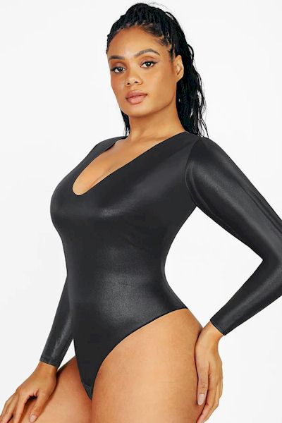 Effortless Elegance: Tightening Faux Leather Bodysuit for Fitness Enthusiasts