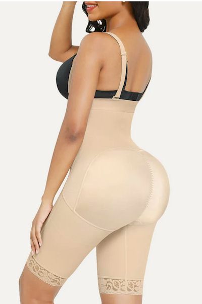 Load image into Gallery viewer, Sleek and Flattering Shapewear Shorts with Comfortable Wear
