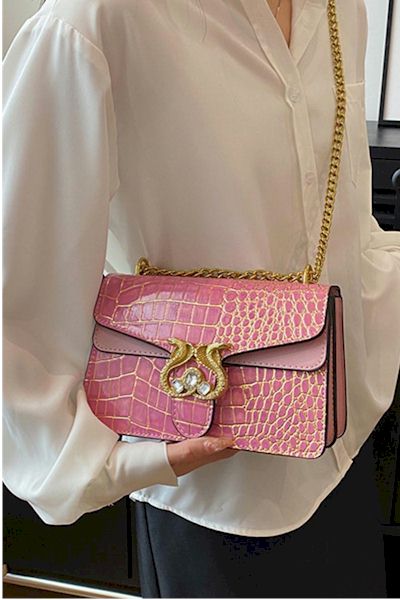 Load image into Gallery viewer, Chic meets Vegan: Add Luxury to Your Look with our Exquisite Shoulder Bag
