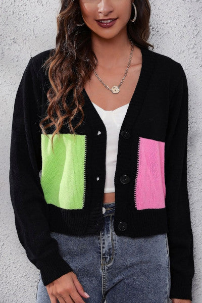 Load image into Gallery viewer, Contrasting Color Knitted Sweater for Stylish and Effortless Look
