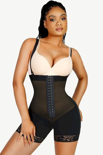 Load image into Gallery viewer, Sculpted Elegance: Lift and Define with Lace Latex Shapewear
