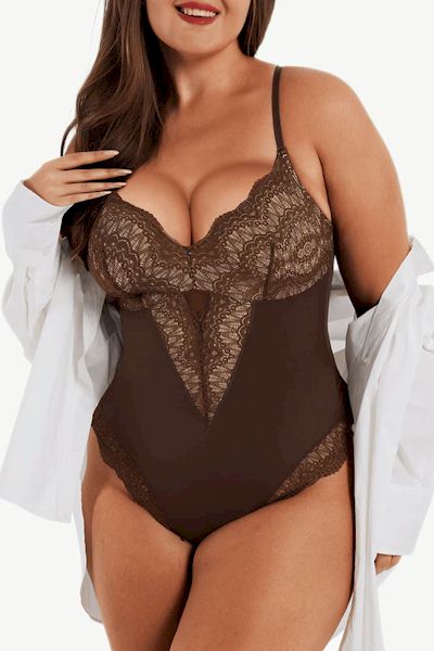 Load image into Gallery viewer, Sultry Lace Elegance: Curve-Enhancing Bodysuit Shapewear for Every Occasion
