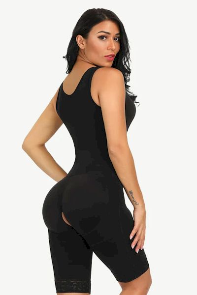 Stretch Crotchless Fajas Bodysuit: Ultimate Flexibility and Freedom