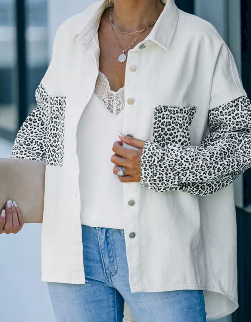 Load image into Gallery viewer, Contrast Leopard Denim Jacket
