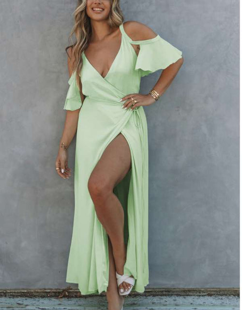 Load image into Gallery viewer, Exquisite Green Cold Shoulder Flutter Sleeves Maxi Dress
