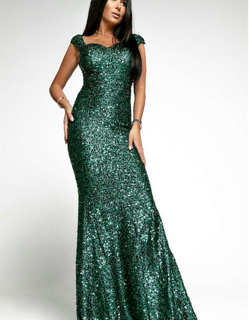 Load image into Gallery viewer, Radiant Sweetheart Neckline Sequin Prom Dress
