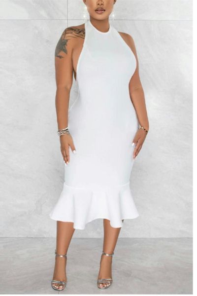 Load image into Gallery viewer, Curves Unleashed: Embrace Your Figure in our Stunning Mermaid Midi Dress!
