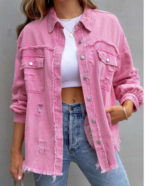 Load image into Gallery viewer, Pink Distressed Flap Pockets Raw Edge Denim Shacket
