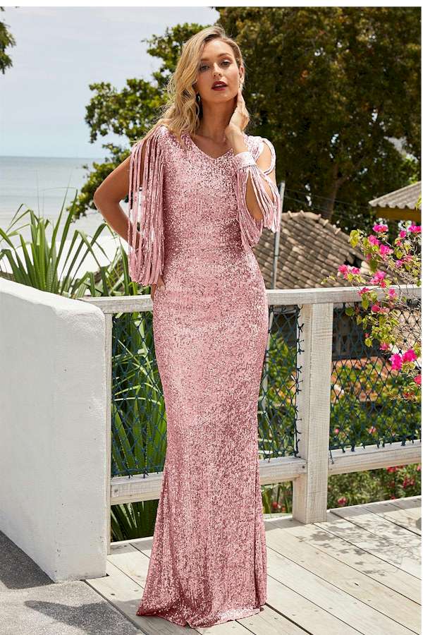 Sequin-Embellished Maxi Dress: The Ultimate in Luxury and Elegance