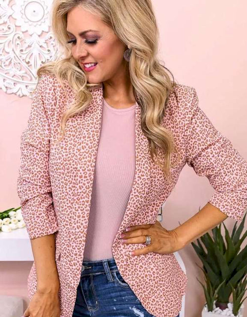 Load image into Gallery viewer, Pink 3/4 Sleeve Leopard Blazer
