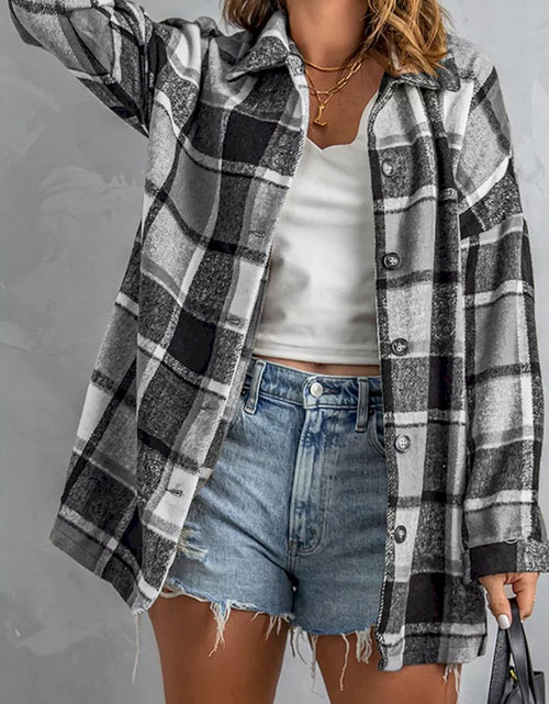 Load image into Gallery viewer, Plaid Print Buttoned Shirt Jacket
