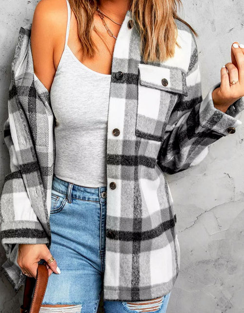 Load image into Gallery viewer, Plaid Print Pocket Women Shacket
