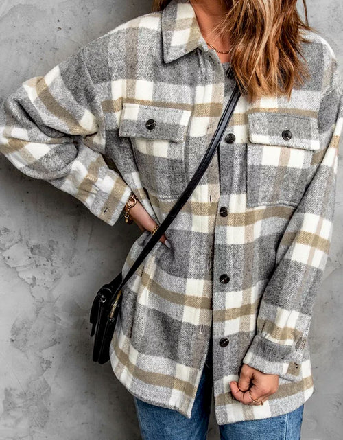 Load image into Gallery viewer, Plaid Print Pocket Women Shacket
