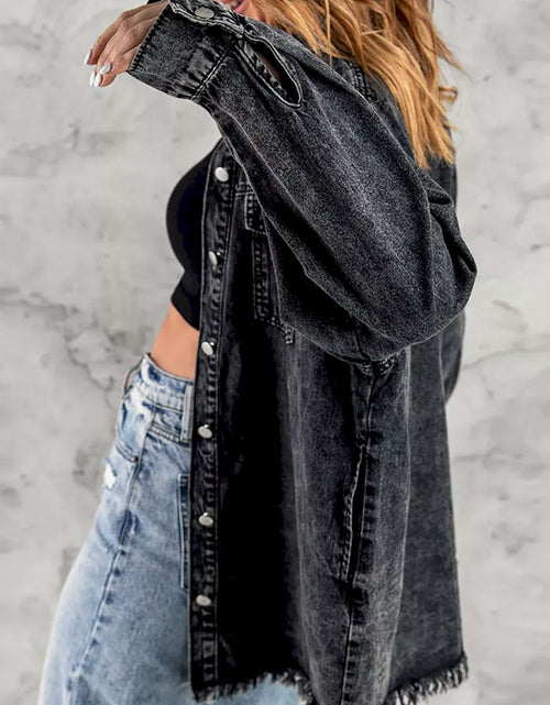 Load image into Gallery viewer, Pocket Raw Hem Buttoned Denim Jacket
