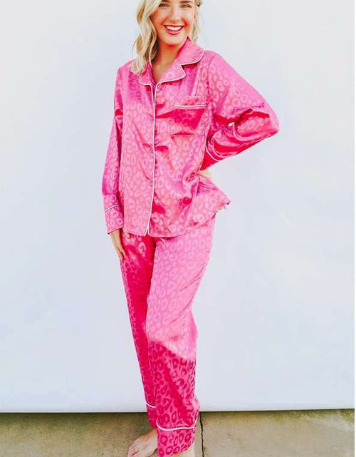 Load image into Gallery viewer, Rose 2pcs Leopard Satin Long Sleeve Pajamas Set
