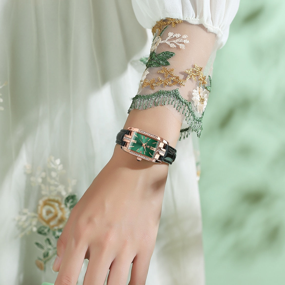 Green Luxury Elegant Fashion Quartz Watch