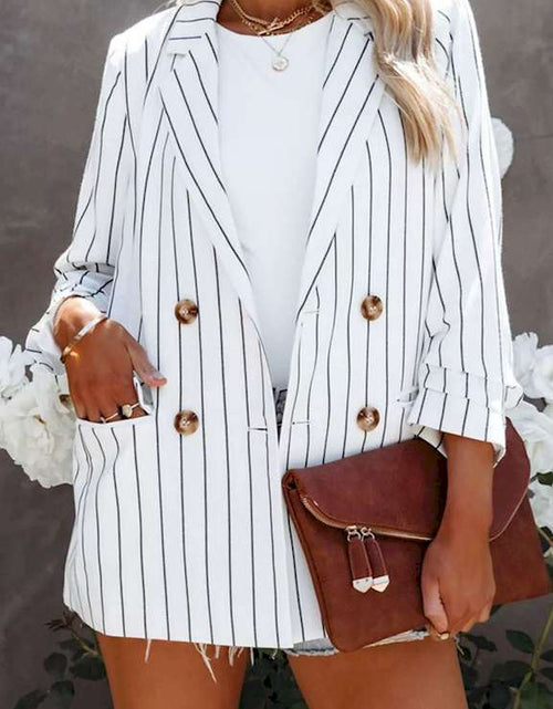 Load image into Gallery viewer, White Double Breasted Pocketed Striped Blazer
