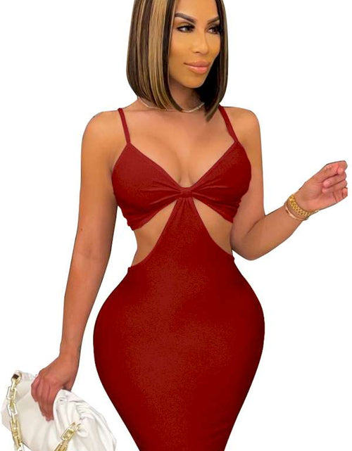 Load image into Gallery viewer, Look Absolutely Stunning In This Wine Red Bodycon Mini
