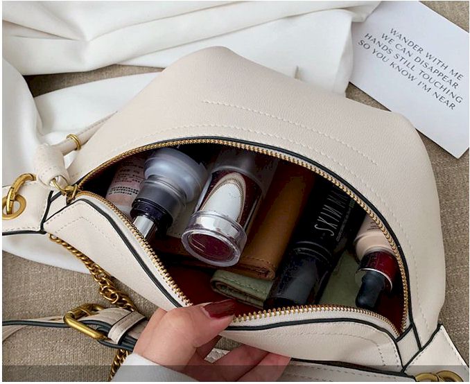 High Quality Shoulder Fashion Chest Crossbody Fanny Pouch